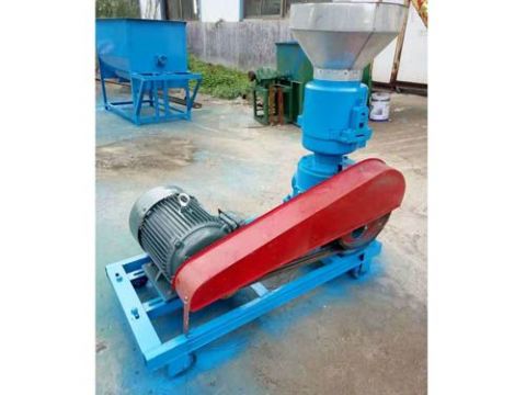 點擊查看詳細(xì)信息<br>標(biāo)題：飼料顆粒機 閱讀次數(shù)：2553